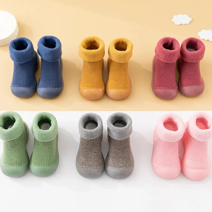 Calore e Sicurezza – Calzini Scarpe Antiscivolo per Bambini