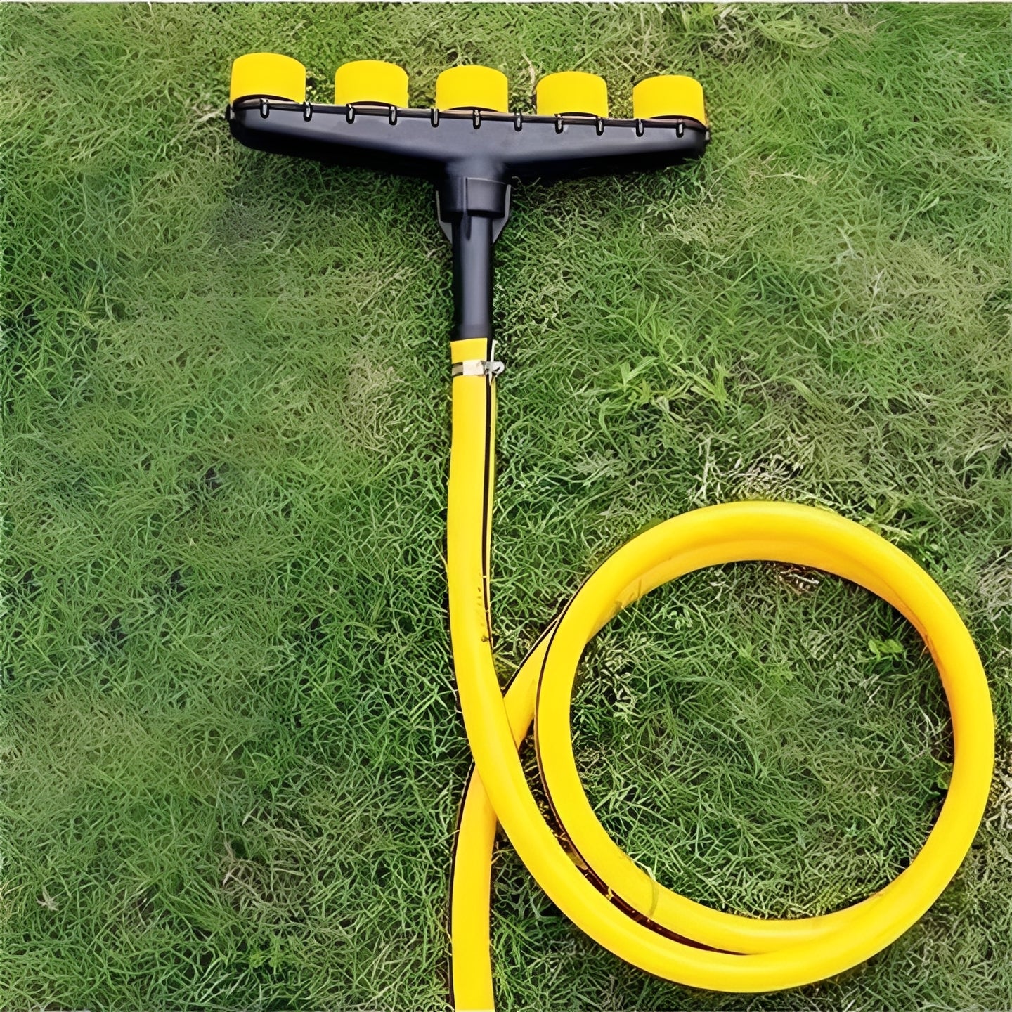 Accessorio ugello multifunzione per tubo da giardino