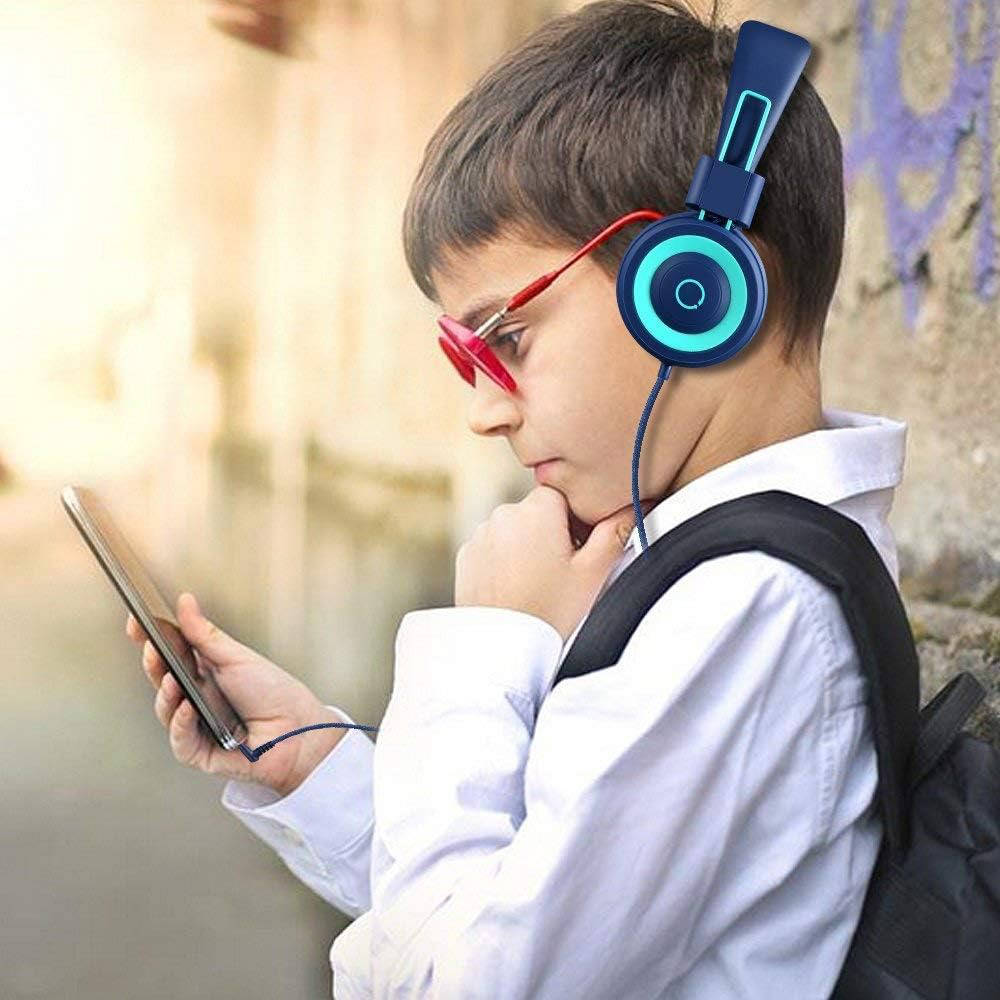 Cuffie on-ear pieghevoli per bambini, ragazzi e ragazze, compatibili con smartphone, tablet, Kindle e viaggi in aereo, ideali per la scuola