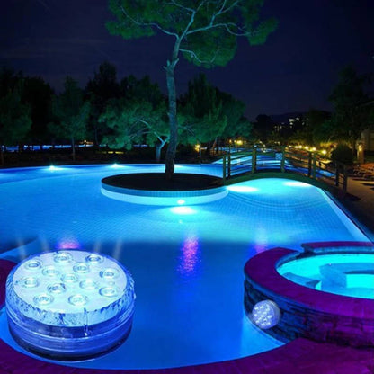 Luci LED subacquee per piscina con telecomando