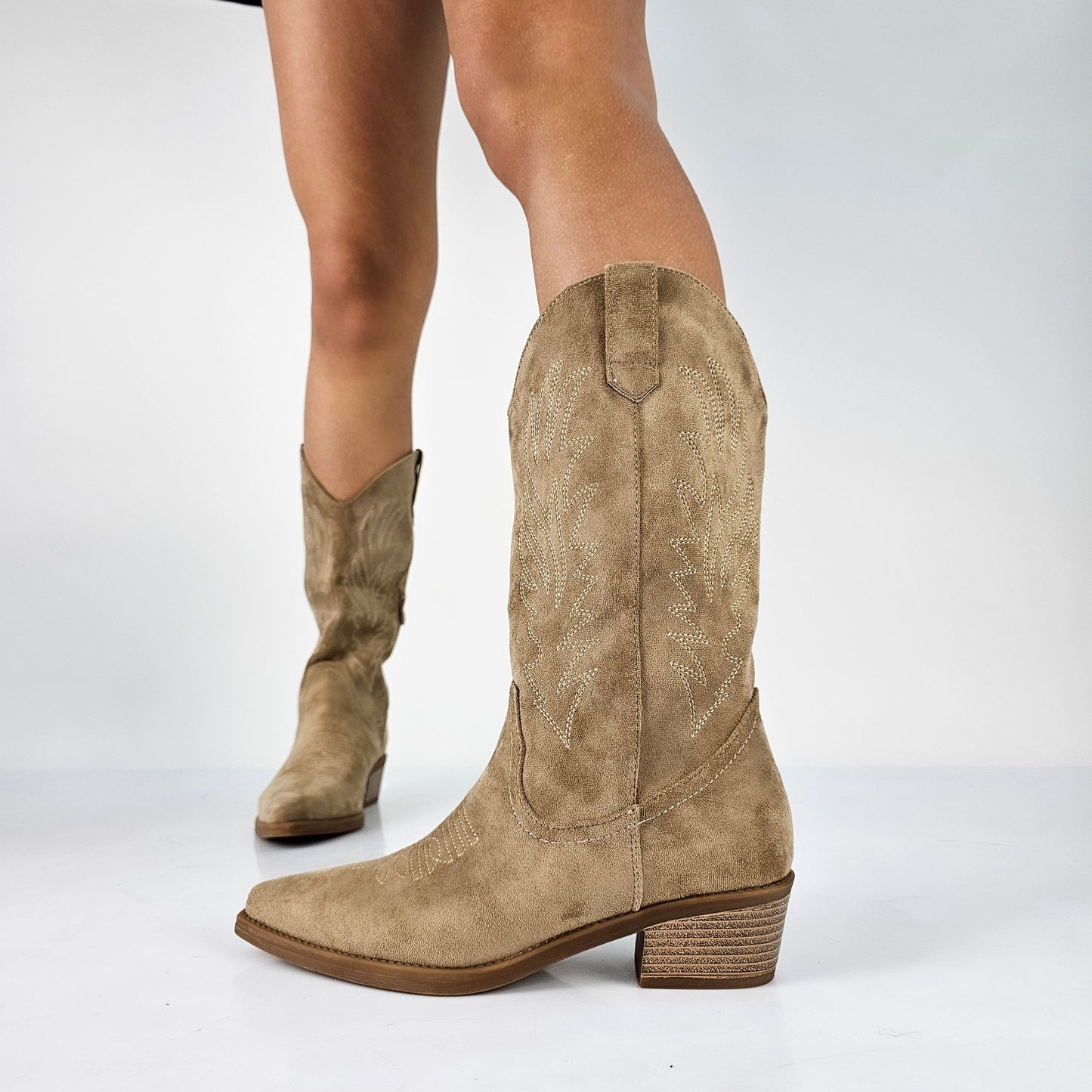 Stivaletti Cowboy con Tacco Largo
