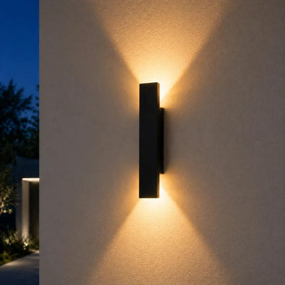 Applique LED da esterno con fascio bidirezionale – impermeabile, certificata IP65