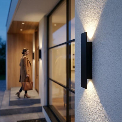 Applique LED da esterno con fascio bidirezionale – impermeabile, certificata IP65