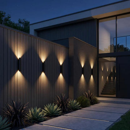 Applique LED da esterno con fascio bidirezionale – impermeabile, certificata IP65