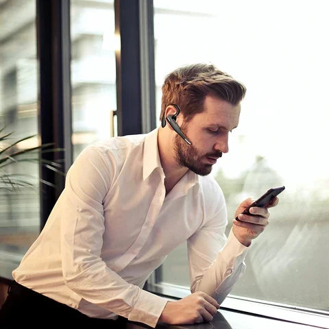 Auricolare Bluetooth 5.1 con Doppio Microfono e Cancellazione del Rumore per Autotrasportatori