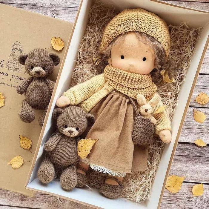 Bambola Waldorf Lana: Artigianale, Morbida e Resistente