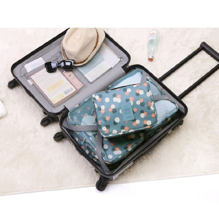 Beauty Case da Viaggio Appendibile: Pieghevole, Imbottito e Impermeabile