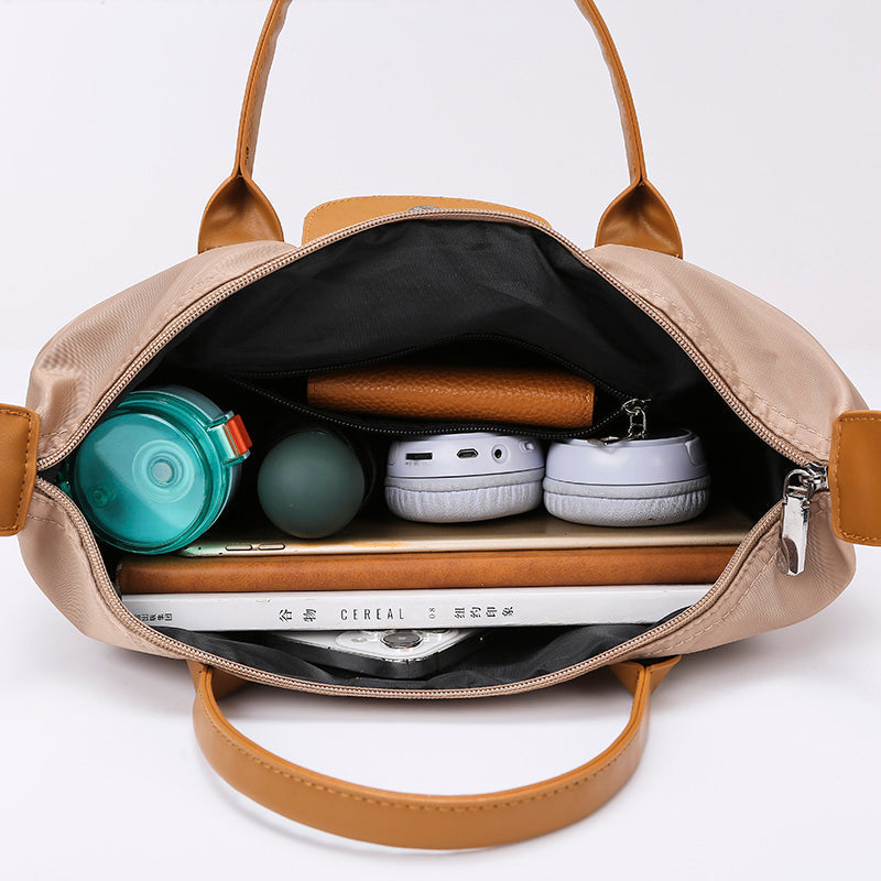 Borsa a spalla LuxeCarry: elegante e pratica