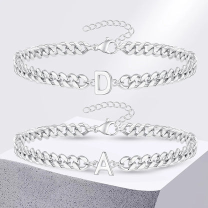 Bracciale cubano con iniziale per coppie
