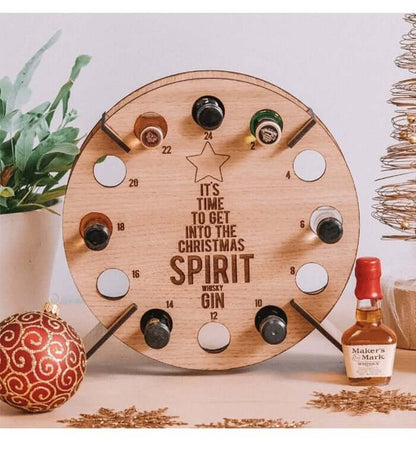 Calendario dell'Avvento in Legno a Forma di Albero di Natale | Porta Birre e Bottiglie di Vino | Betulla Riutilizzabile
