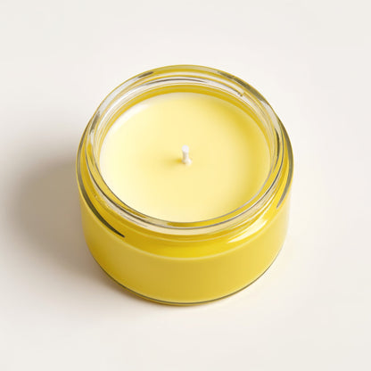 Rassivo Lemongrass Soy Candle — barattolo giallo brillante dal design minimalista