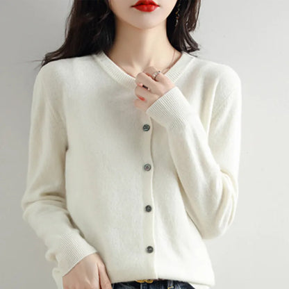 Cardigan Lyria in Cashmere a Maglia Morbida per Primavera e Autunno