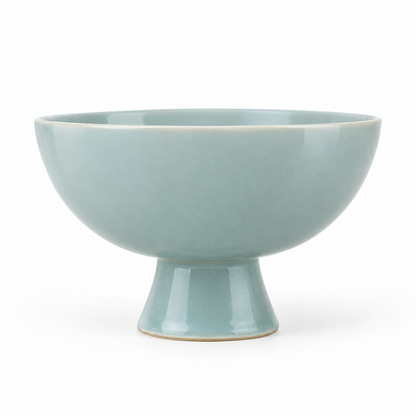 Ciotola su piedistallo azzurro cielo Rassivo 20 cm in ceramica rialzata decorativa