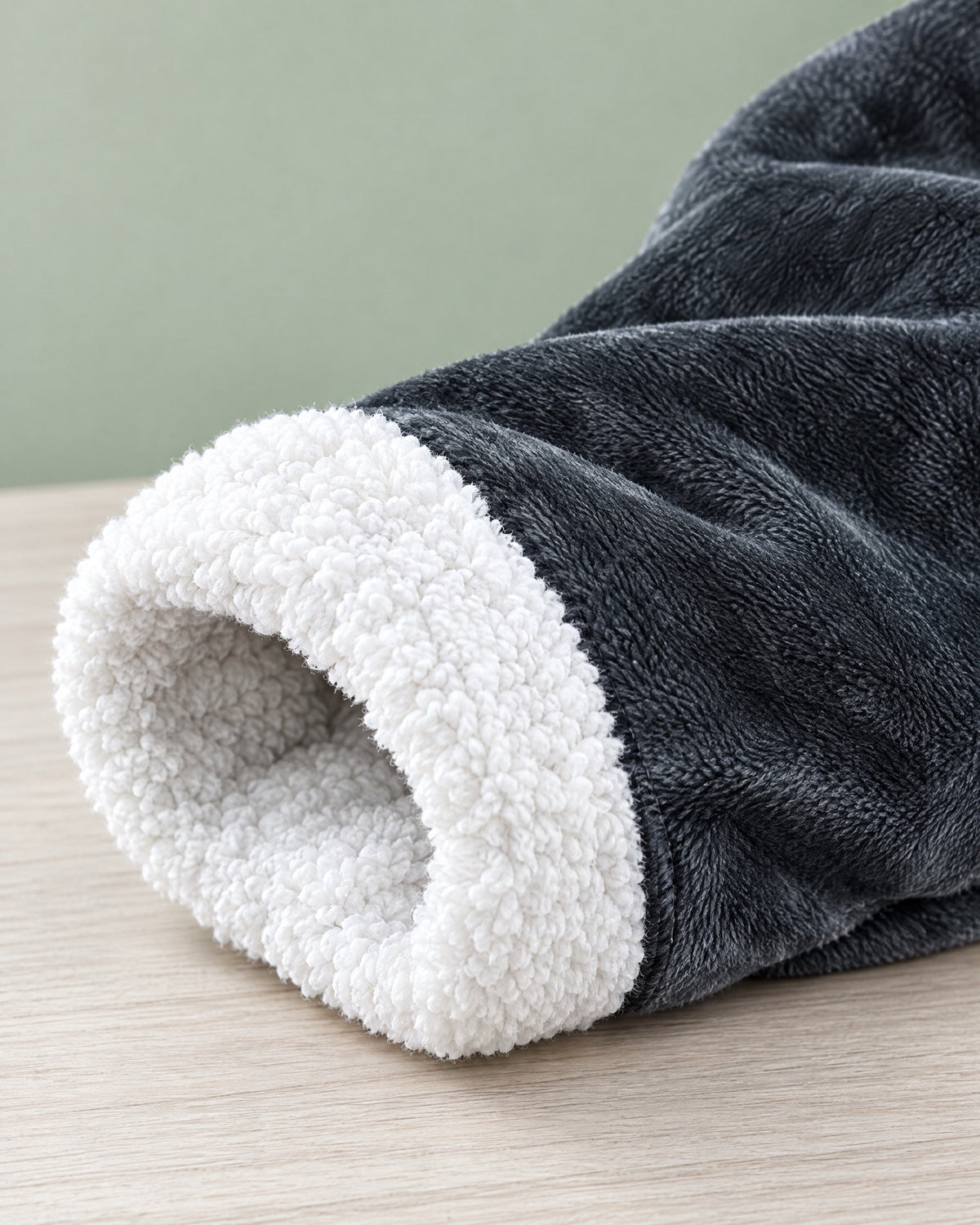 Coperta riscaldata indossabile con maniche e tasca per i piedi