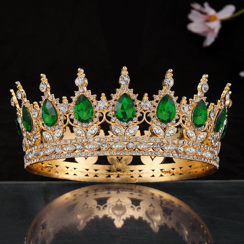 Corona da donna con eleganti pietre preziose