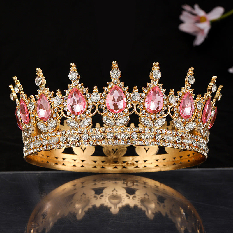 Corona da donna con eleganti pietre preziose