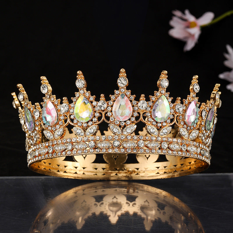 Corona da donna con eleganti pietre preziose
