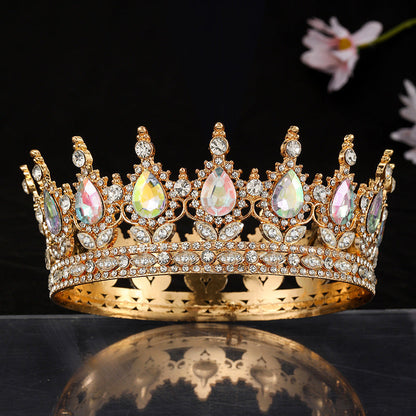 Corona da donna con eleganti pietre preziose