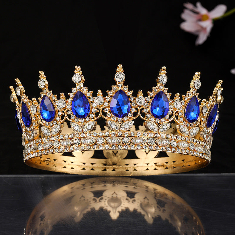 Corona da donna con eleganti pietre preziose