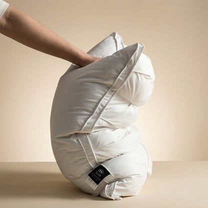 Cuscino in piuma d'oca | Sostegno morbido per un sonno riposante | Rivestimento in cotone traspirante