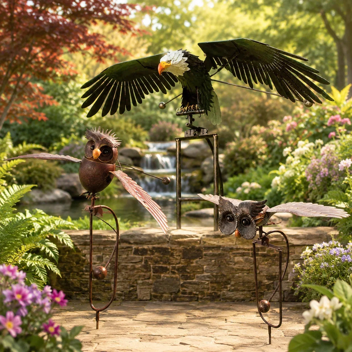 Decorazione da giardino a forma di uccello | Ali battenti e picchetto da terra