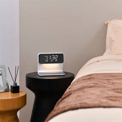 Lampada da comodino con caricatore wireless e sveglia | LED dimmerabile a 3 livelli, ricarica rapida Qi | Display LCD, s
