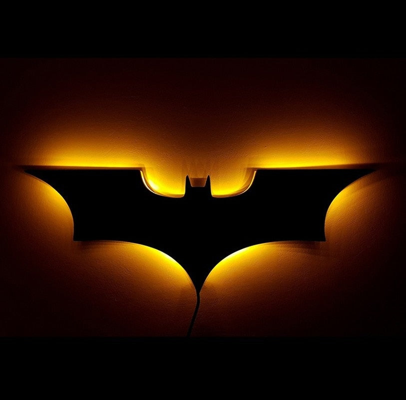Lampada da parete LED Batman con telecomando wireless e cambio colore