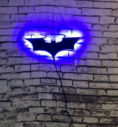 Lampada da parete LED Batman con telecomando wireless e cambio colore