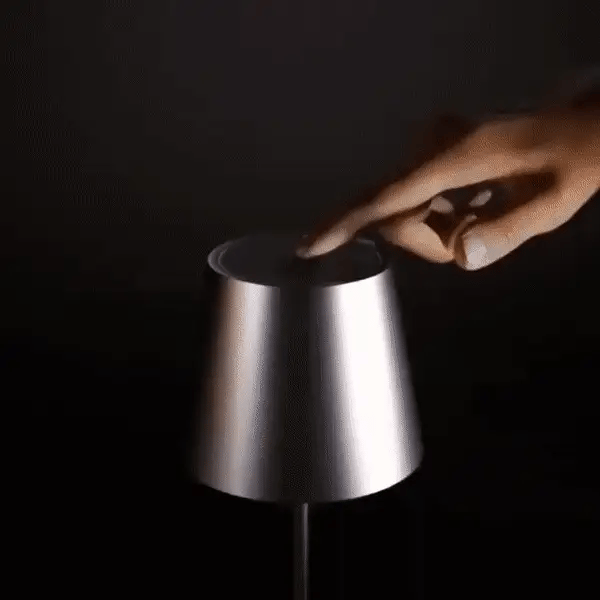 Lampada da tavolo wireless ricaricabile con LED dimmerabile, fino a 10 ore di autonomia