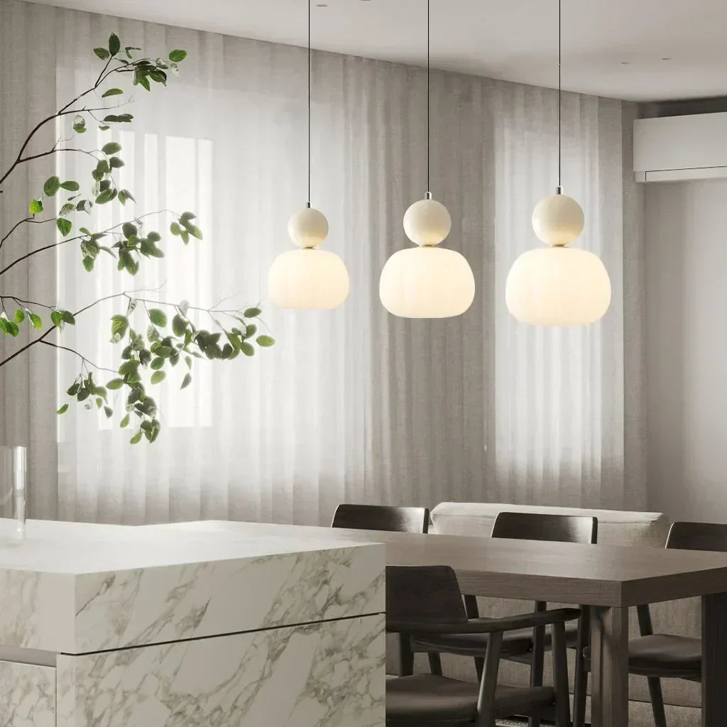 Lampada a sospensione nordica Pumpkin — LED, paralume in vetro rinforzato, struttura in metallo lucido