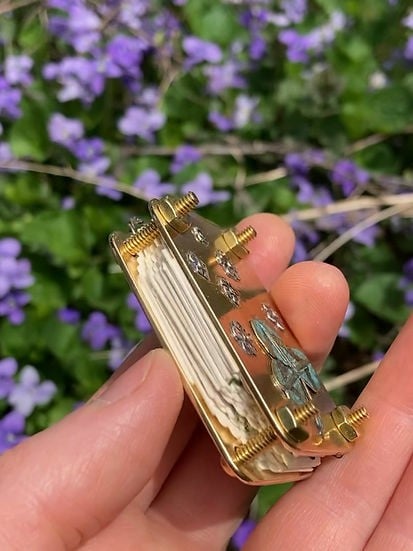 Mini pressa per fiori compatta