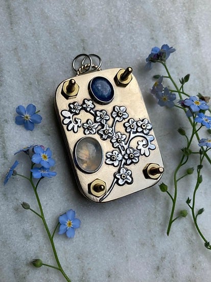 Mini pressa per fiori compatta