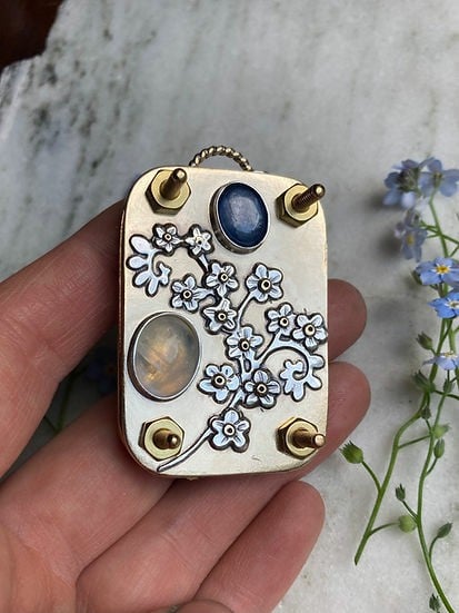 Mini pressa per fiori compatta