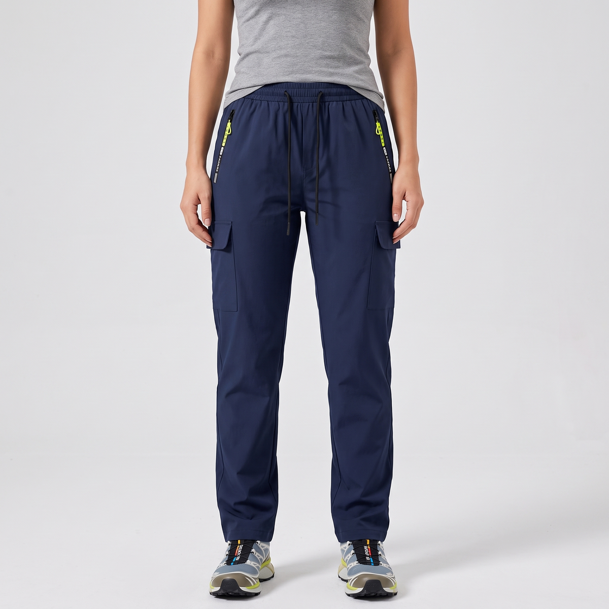 Pantaloni cargo da donna con elastico in vita