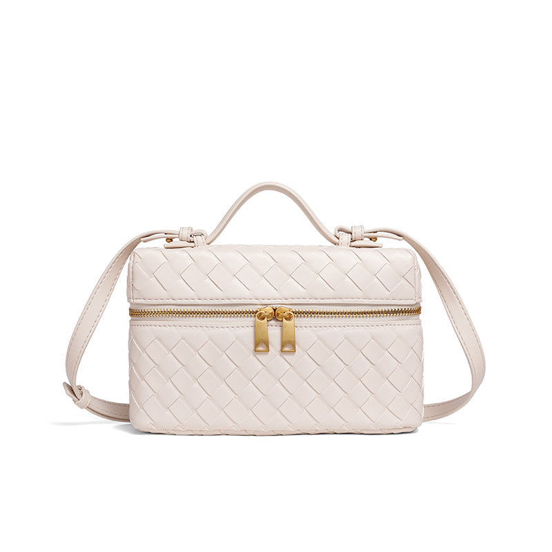 Pochette cosmetica in pelle intrecciata