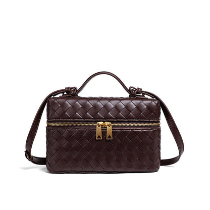 Pochette cosmetica in pelle intrecciata