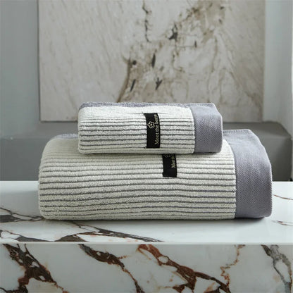 PureSoft – Lussuoso asciugamano da bagno in cotone biologico al 100%