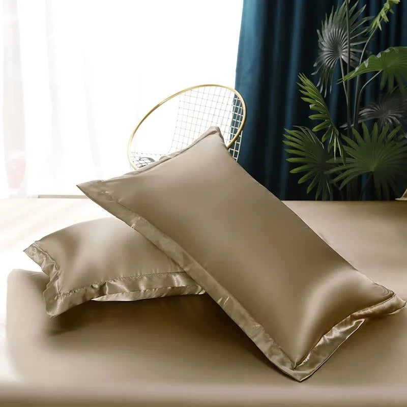 Set biancheria da letto in raso di seta di lusso