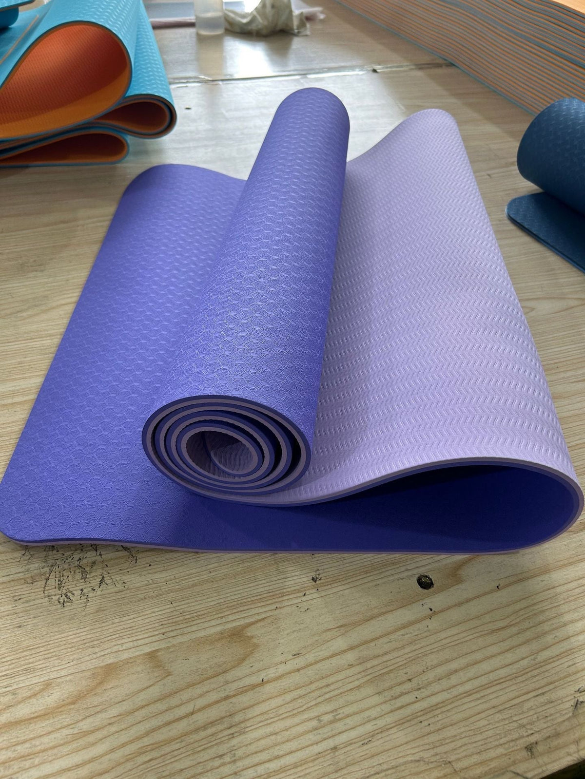 Tappetino yoga fitness antiscivolo con doppio ammortizzamento