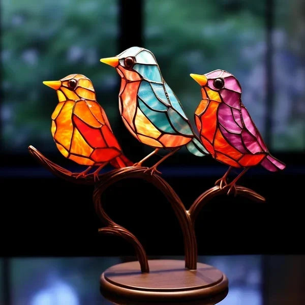 Uccelli in vetro colorato per interni eleganti