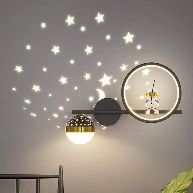 KIDORA – Lampada da parete per bambini dal design moderno e giocoso